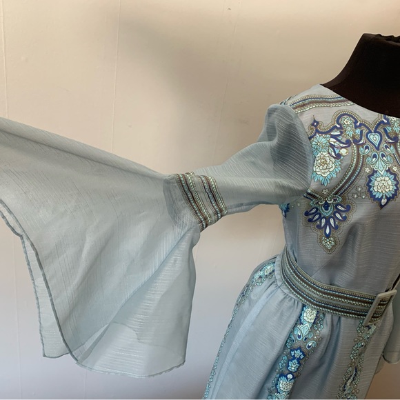 1960s Vintage ALFRED SHAHEEN Aloha Resort designer dress detail flowing sleeves - Picture 5 of 9